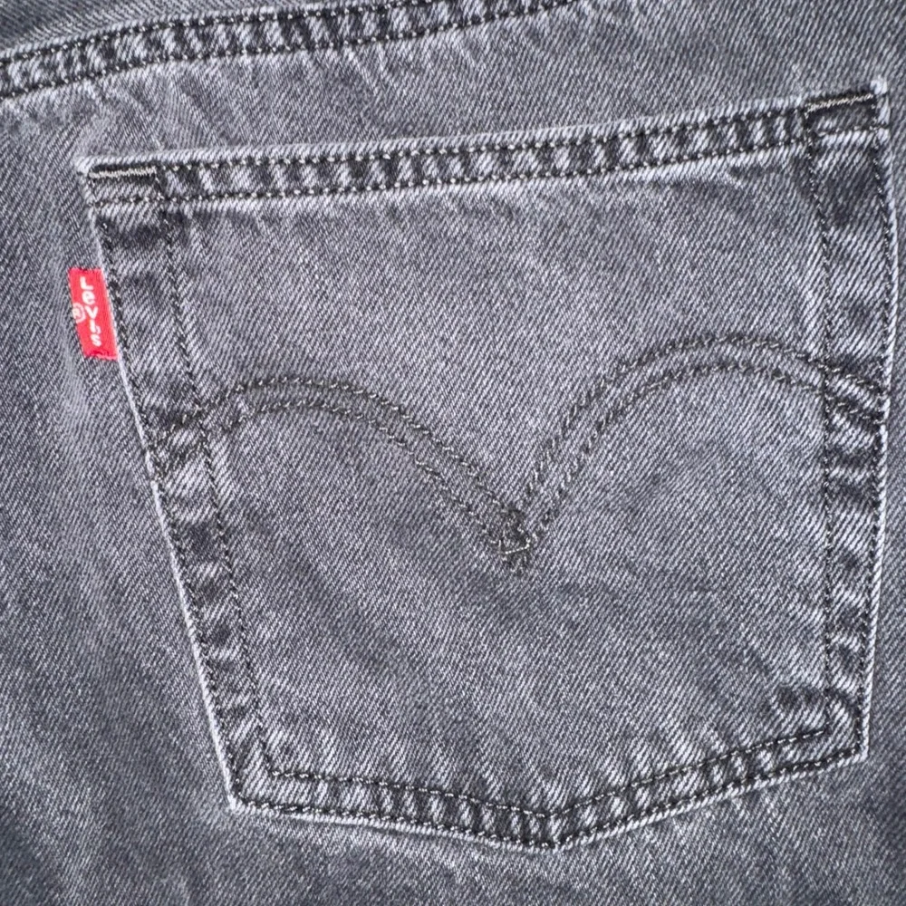 Mens 30x26 Levis 501 Original Fit Jeans Black Good Frayed Hem Button Fly 868